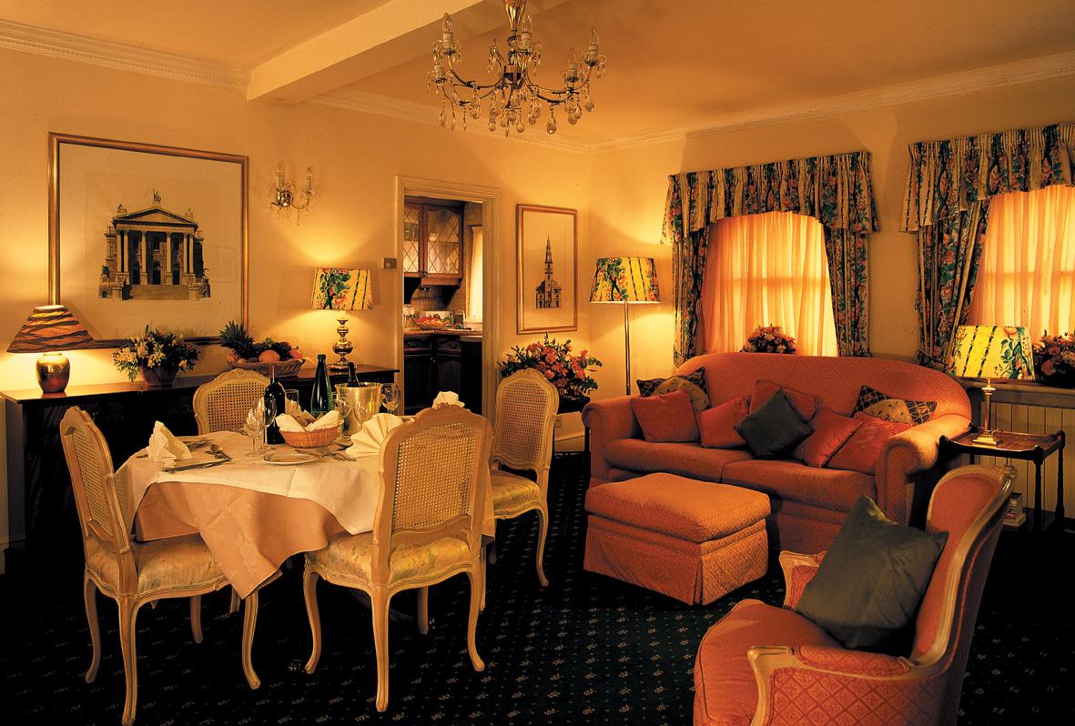 John Howard Hotel Лондон Стая снимка